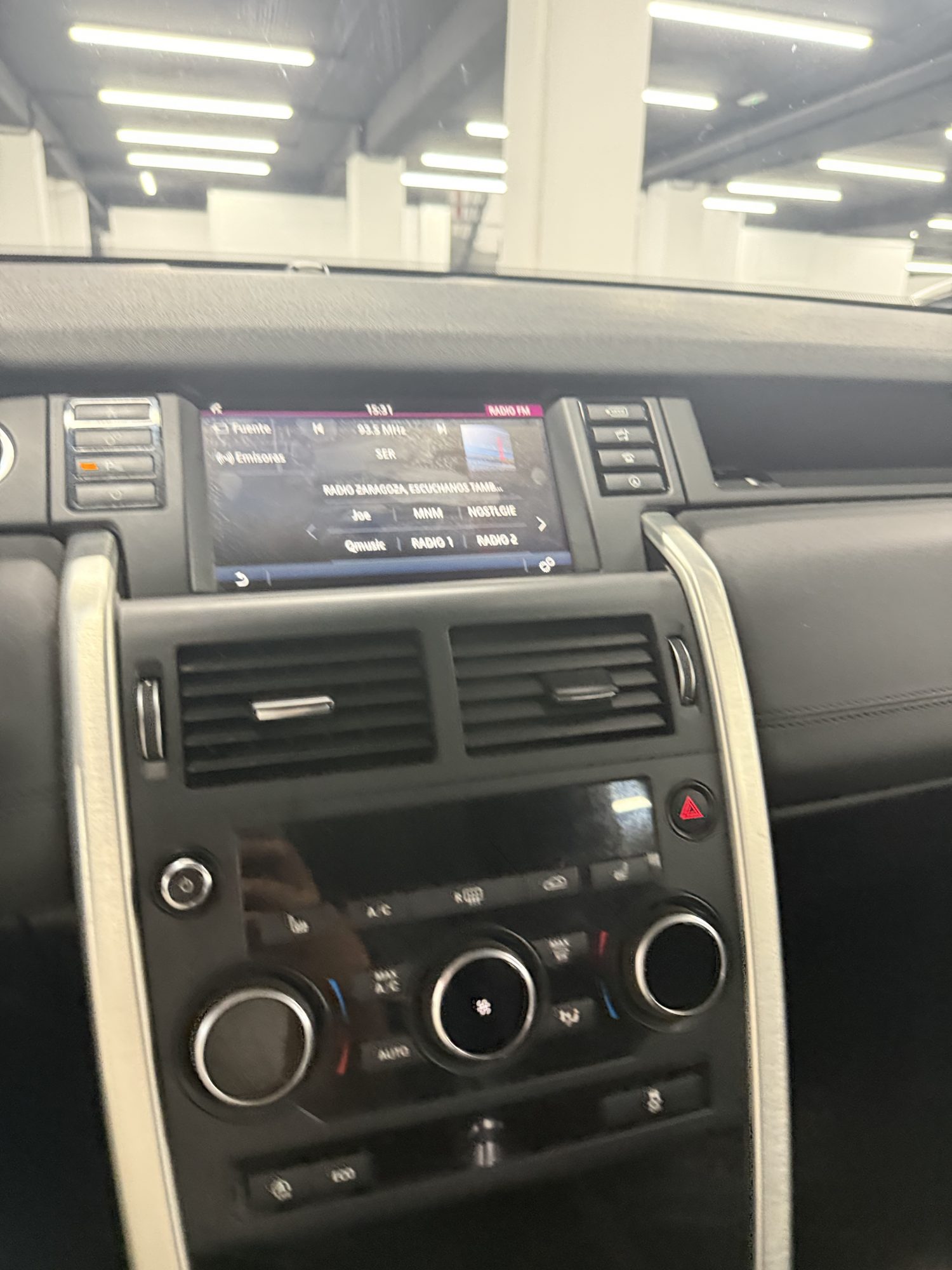 Land Rover Discovery Sport 2.0 TD4 150CV 4x4 SUV premium de ocasión