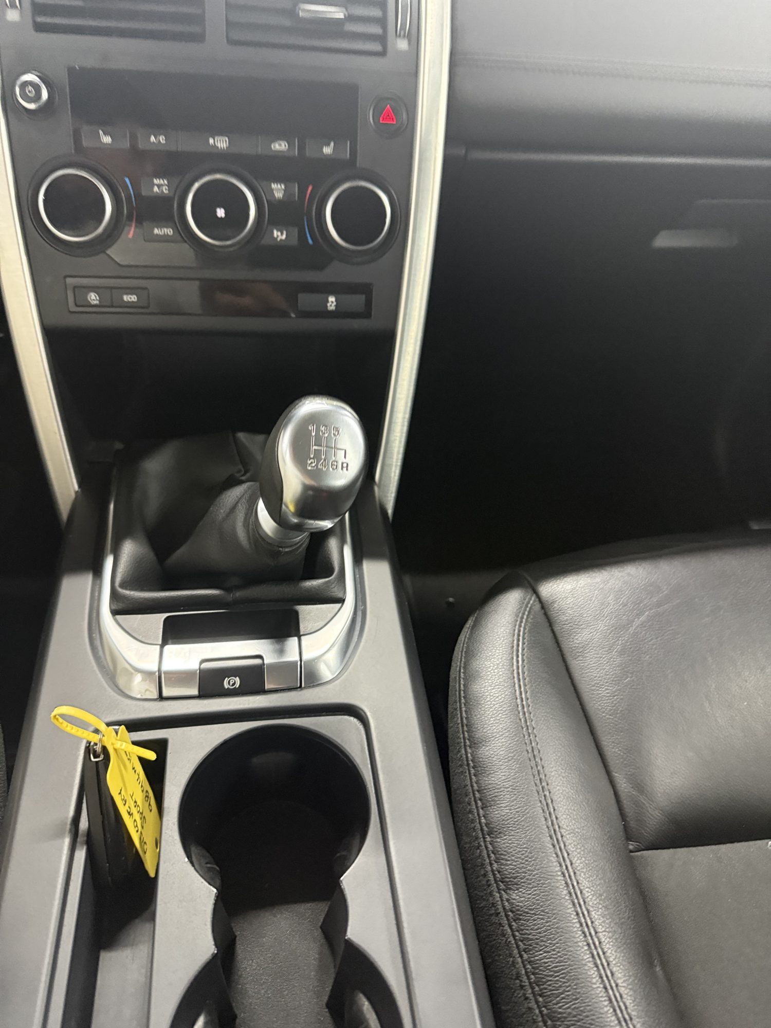 Land Rover Discovery Sport 2.0 TD4 150CV 4x4 SUV premium de ocasión