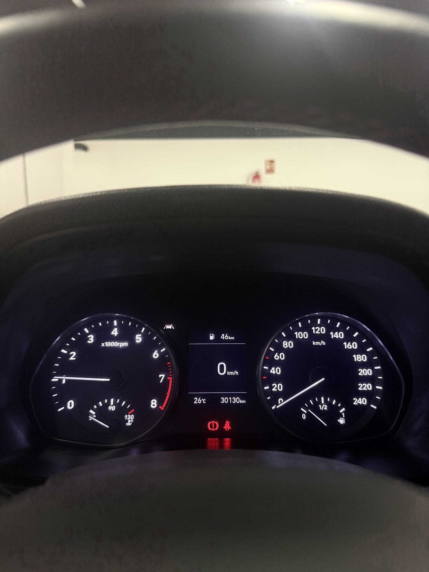Salpicadero Hyundai i30 pantalla táctil 8 pulgadas Apple CarPlay Android Auto Salpicadero Hyundai i30 pantalla táctil 8 pulgadas Apple CarPlay Android Auto