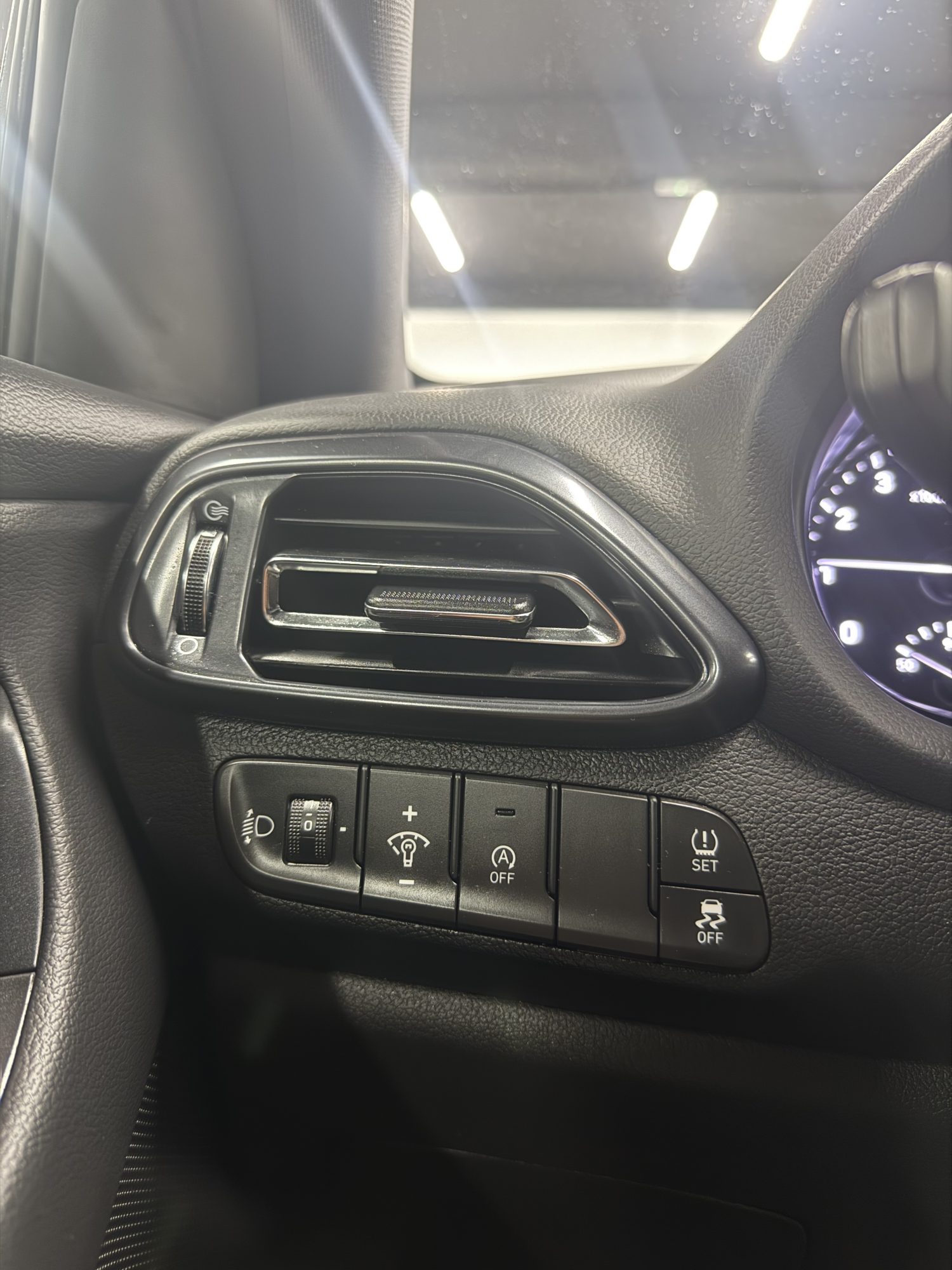 Interior deportivo Hyundai i30 N-Line 30 Aniversario asientos deportivos volante cuero Interior deportivo Hyundai i30 N-Line 30 Aniversario asientos deportivos volante cuero