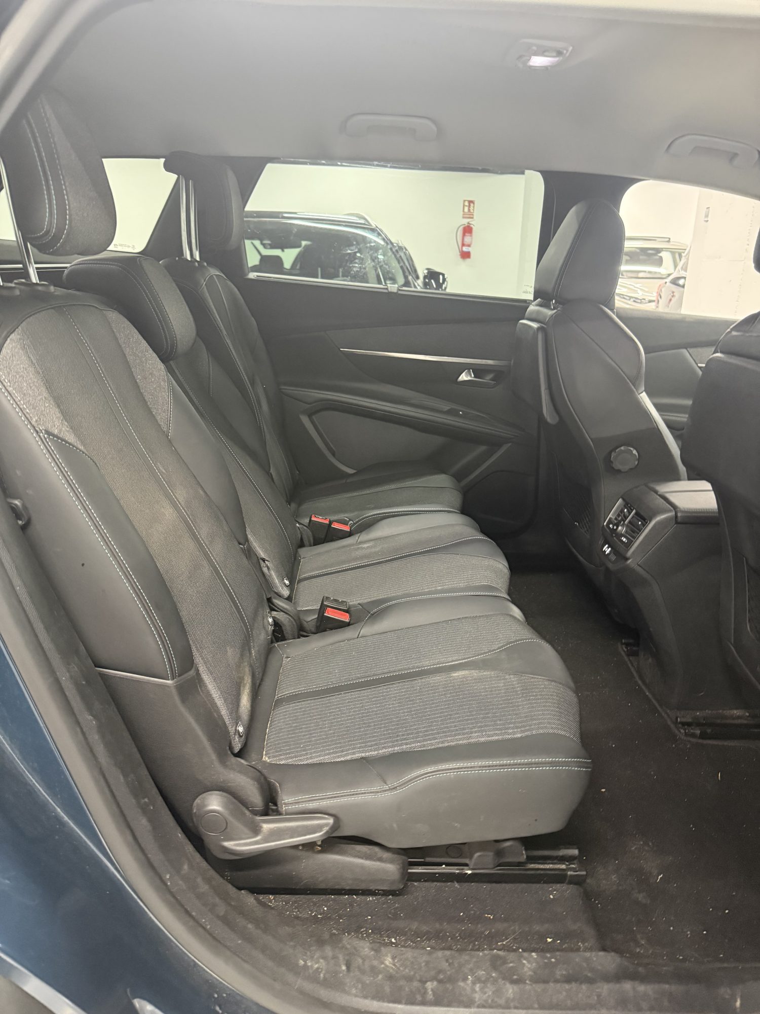 Interior Peugeot 5008 Asientos de Gran Confort