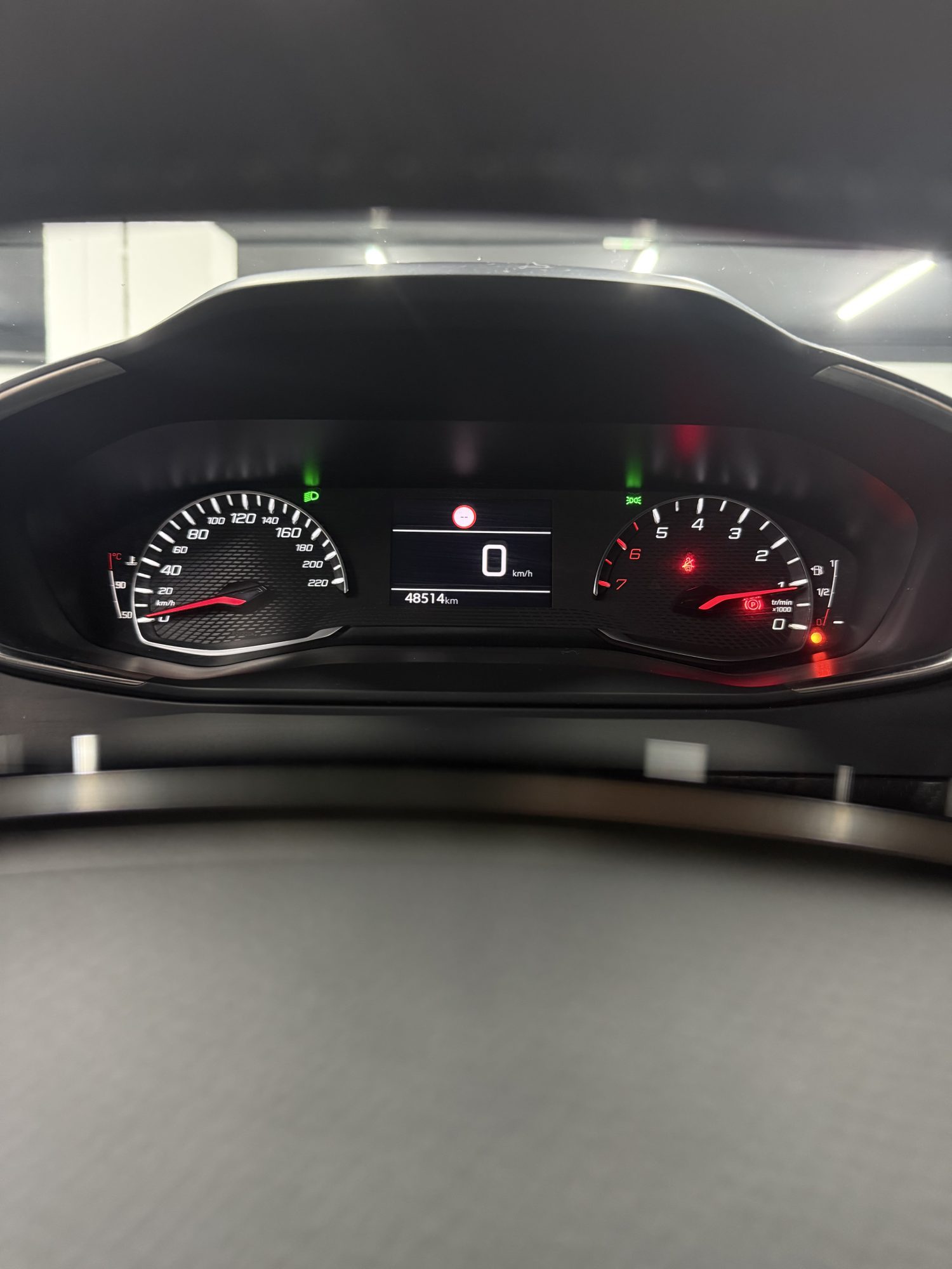 Peugeot 2008 1.2 PureTech 100CV Allure Negro (2023) en Zaragoza – SZ Motor Peugeot 2008 1.2 PureTech 100CV Allure Negro (2023) en Zaragoza – SZ Motor
