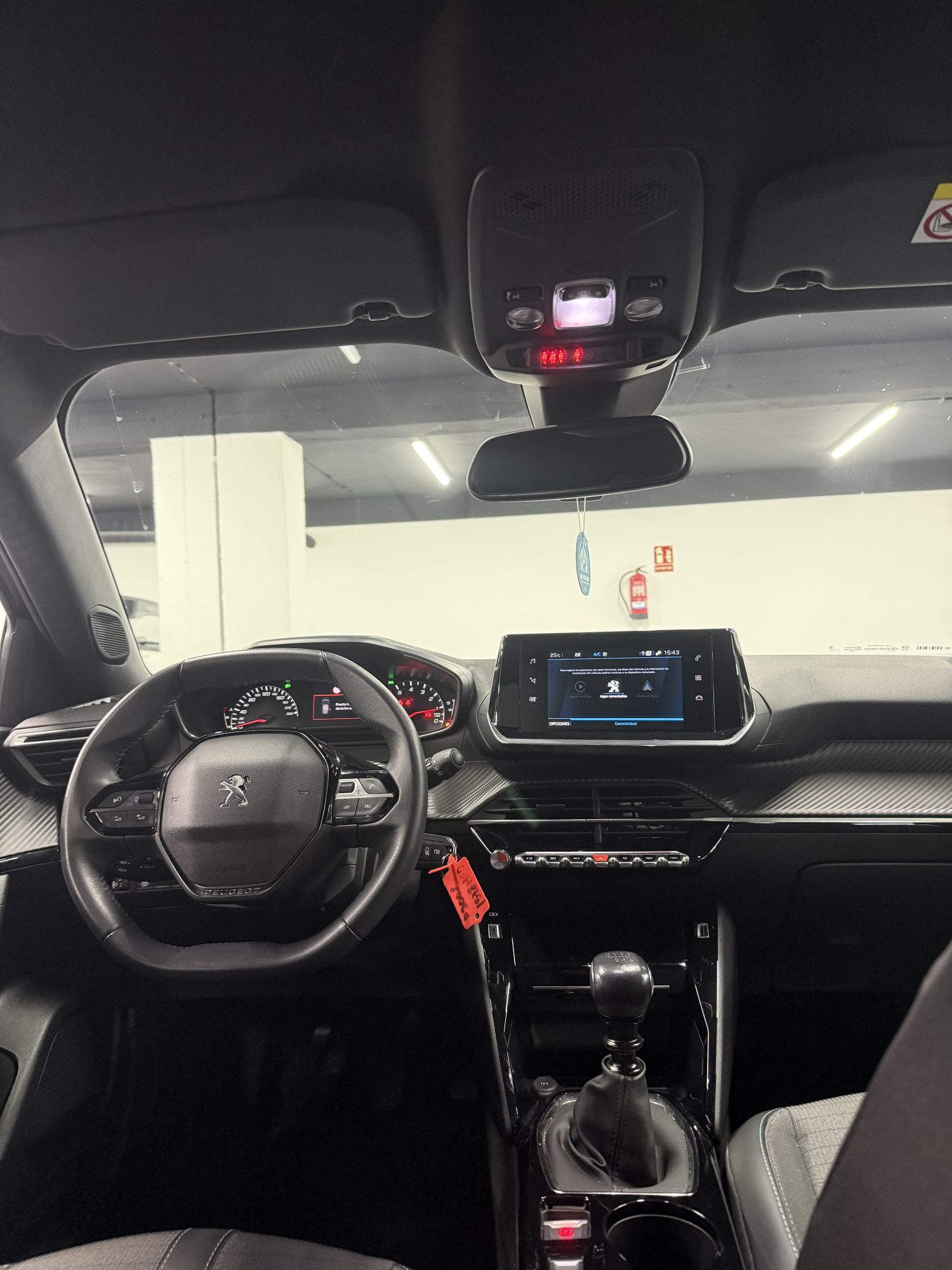 Peugeot 2008 1.2 PureTech 100CV Allure Negro (2023) en Zaragoza – SZ Motor Peugeot 2008 1.2 PureTech 100CV Allure Negro (2023) en Zaragoza – SZ Motor